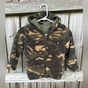 Old navy reversible camo print zip up